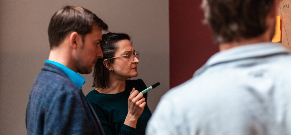 Comment structurer ses réunions grâce à un tableau d’amélioration numérique?