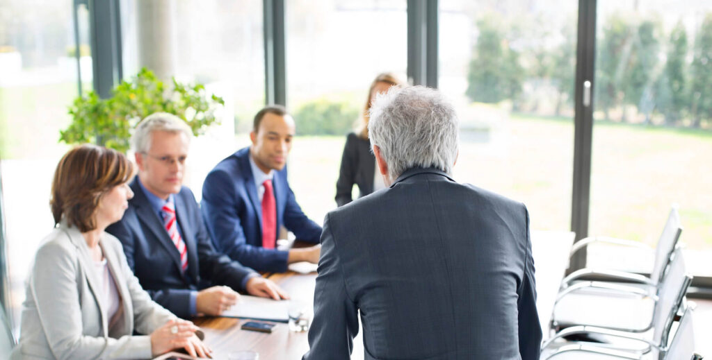 Bestuursvergadering over de Lean Six Sigma implementatie